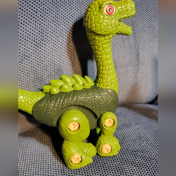 🏷= $1 4D dinosaur puzzle - Picture 8 of 9